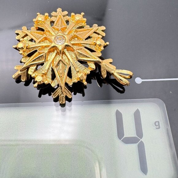 Gold Snowflake Pendant Clear Crystal Center 1 3/8 Inches Elegant Jewelry Design - Picture 5 of 6